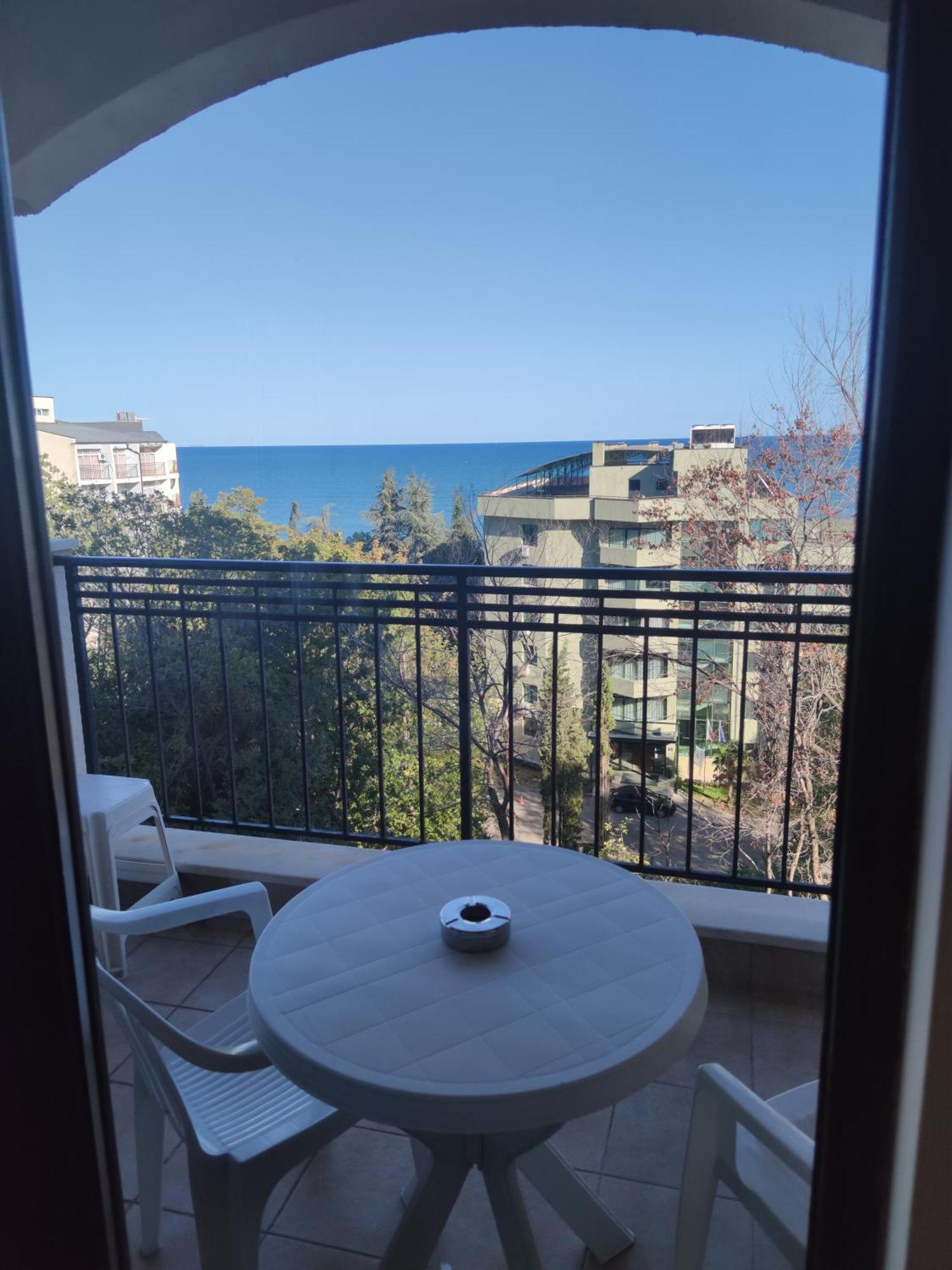Europroperties Bendita Mare Apartments Golden Sands Bagian luar foto